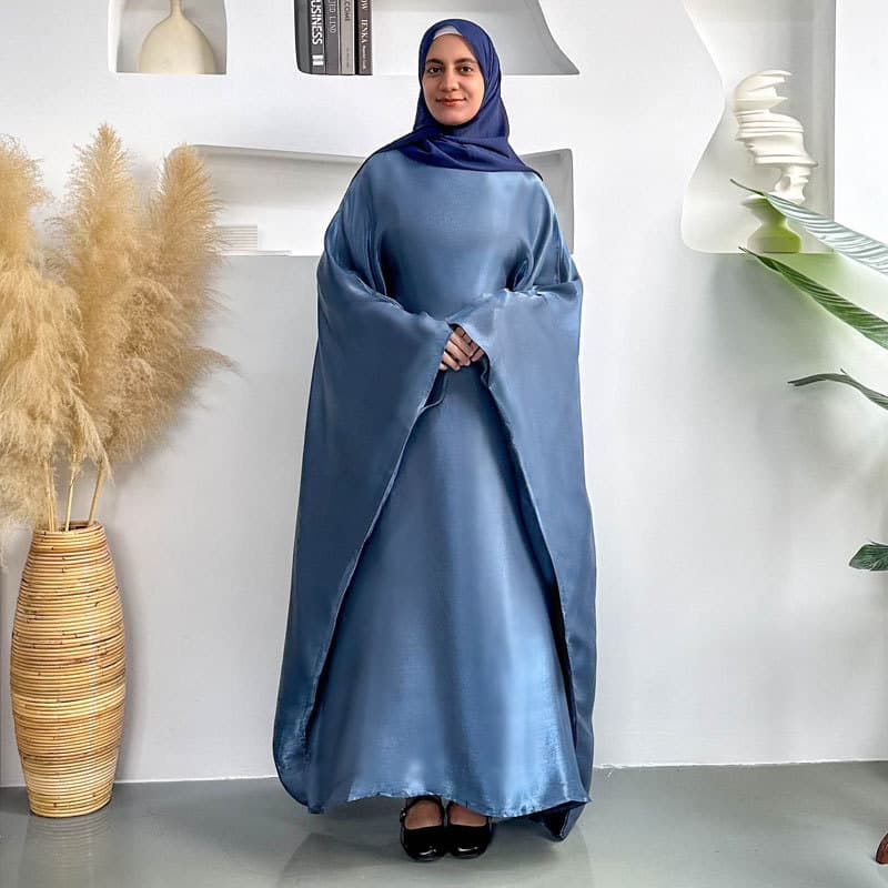 Solid Color Breathable Batwing Sleeve Robe vista 5