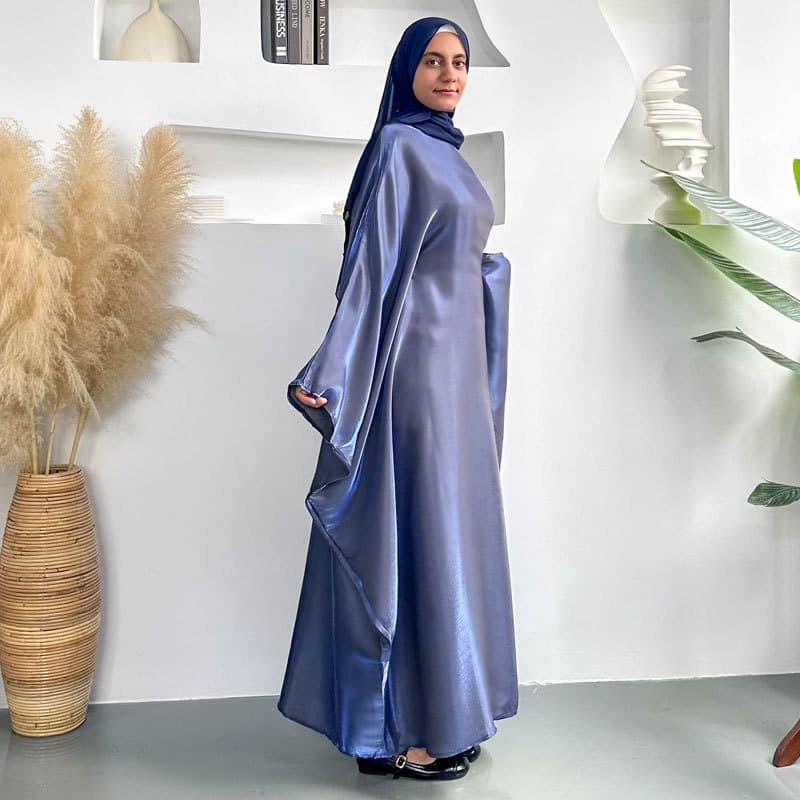 Solid Color Breathable Batwing Sleeve Robe vista 4