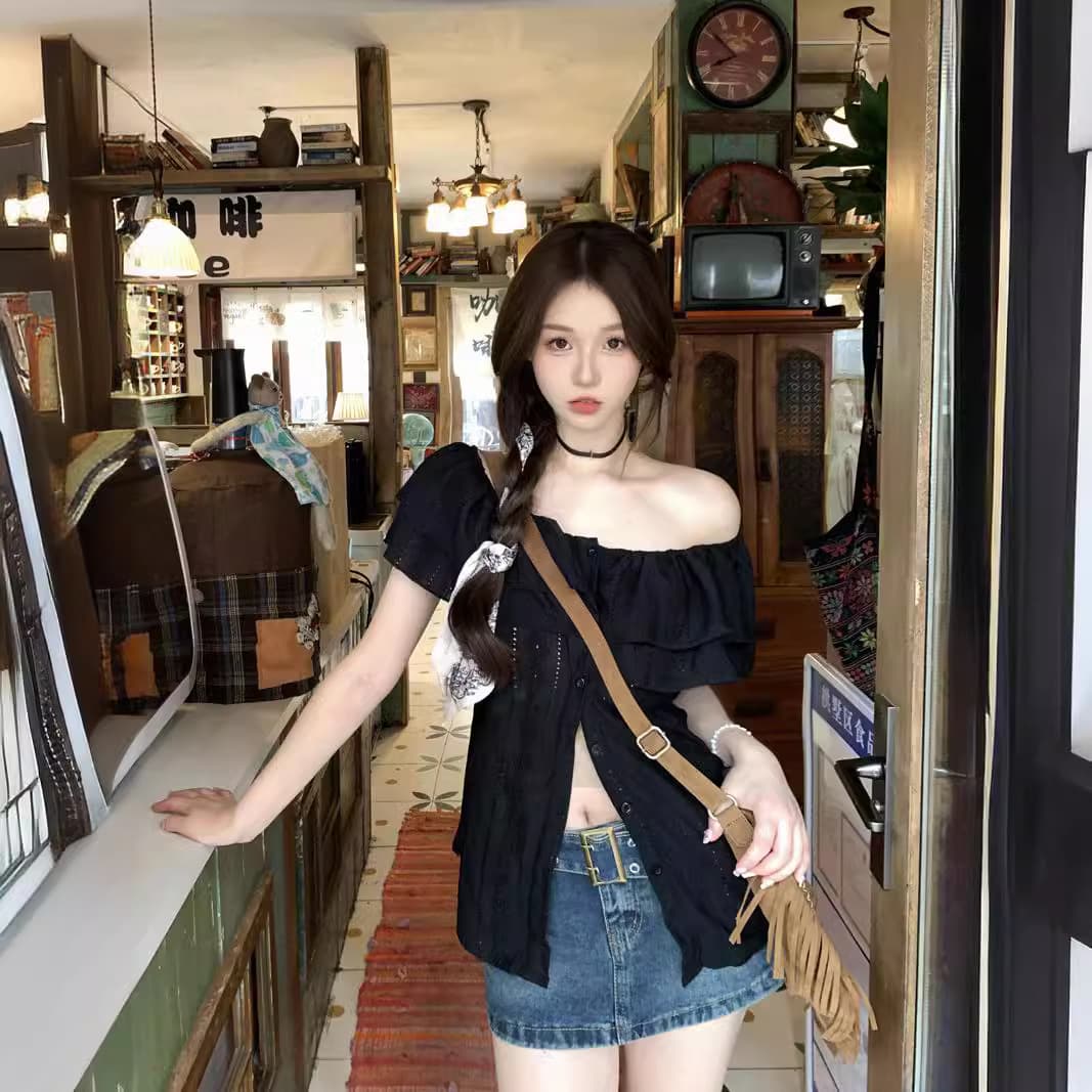 Plus Size Off-shoulder Women's Shirt vista 4