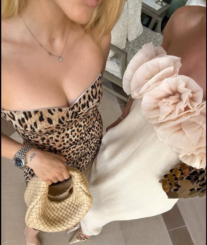 Flower Decoration Chest-wrapped Dress vista 6