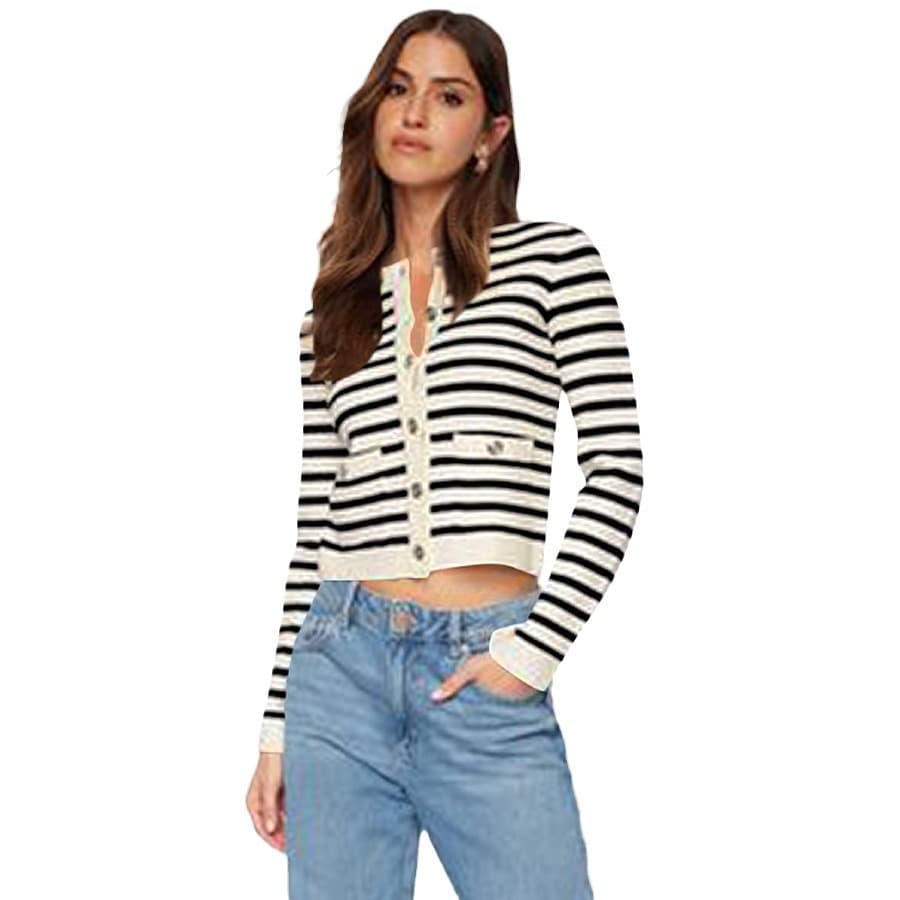 Comfort And Casual Long Sleeve Striped Button Top vista 8