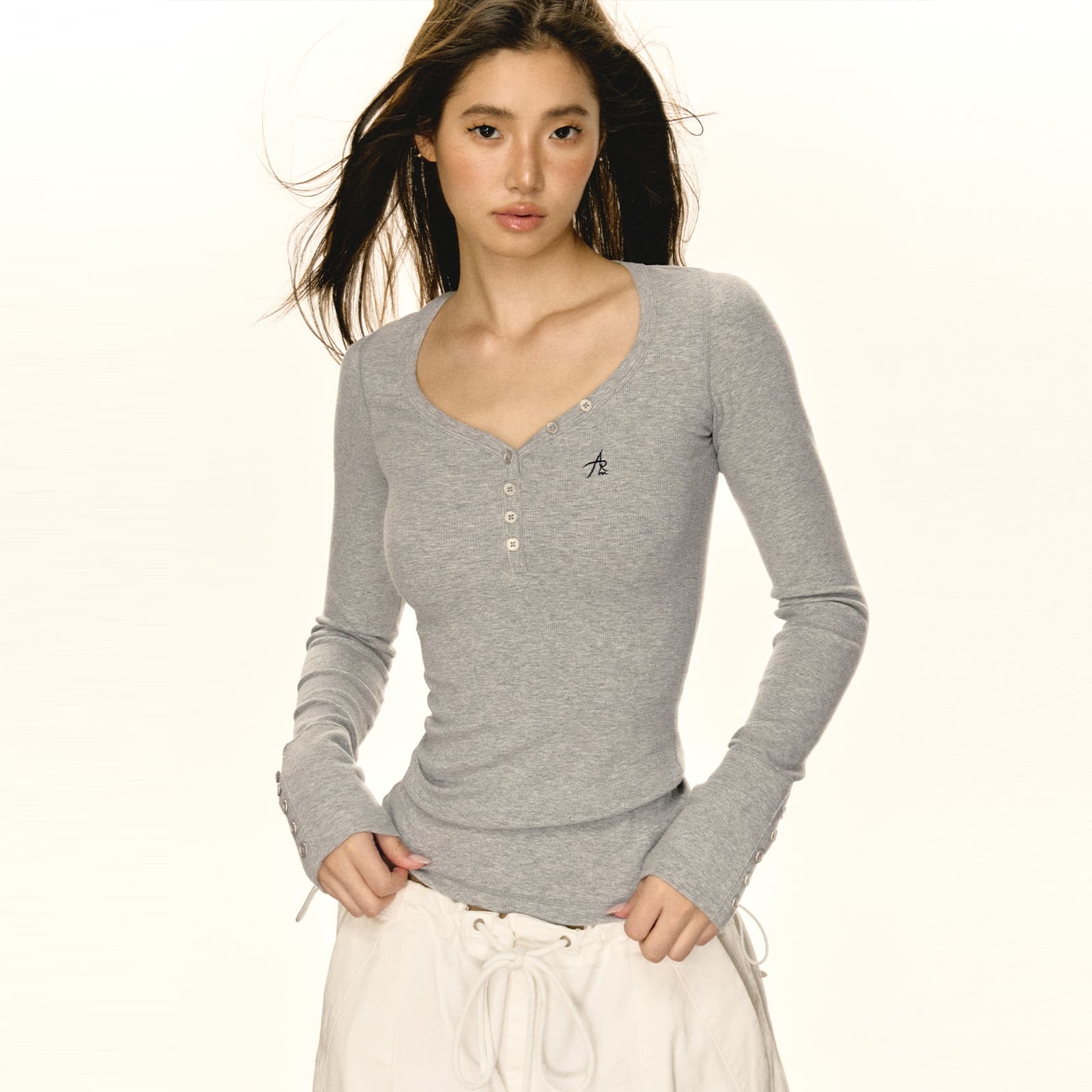 Retro V-neck Slim Fit Long-sleeved T-shirt Inner Wear Blouse vista 2